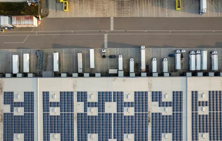 Cross-docking – co to jest i jak usprawnia logistykę magazynową?